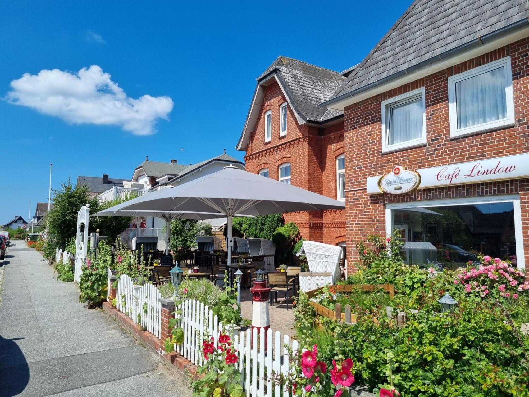 Hotel-Cafe-Lindow Wenningstedt-Braderup Exterior photo